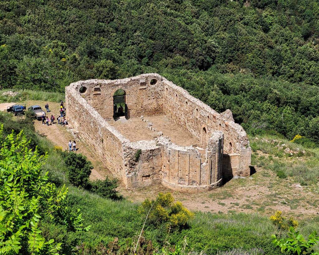 Abbazia di San Giorgio, nel cuore della natura di Gratteri - Gratteri Holiday - Case vacanze a Gratteri